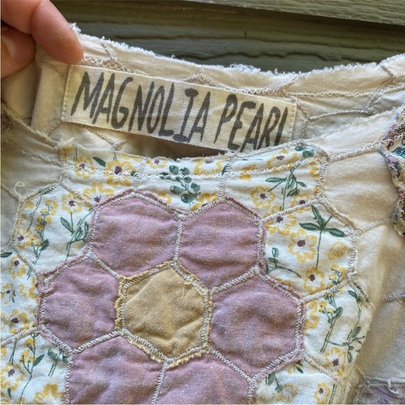Magnolia Pearl Quilted Mathilda Top - Picture 3 of 5